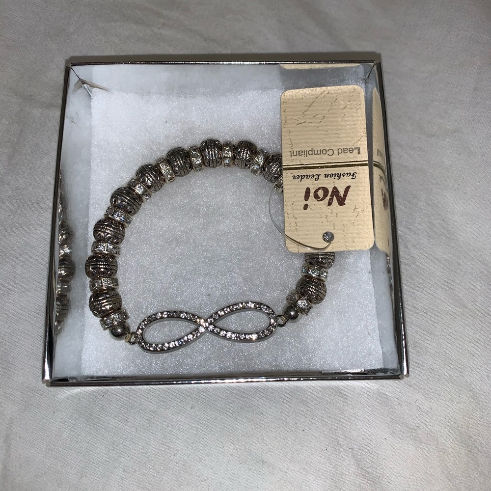 Infinity bracelet - Picture 3 of 3